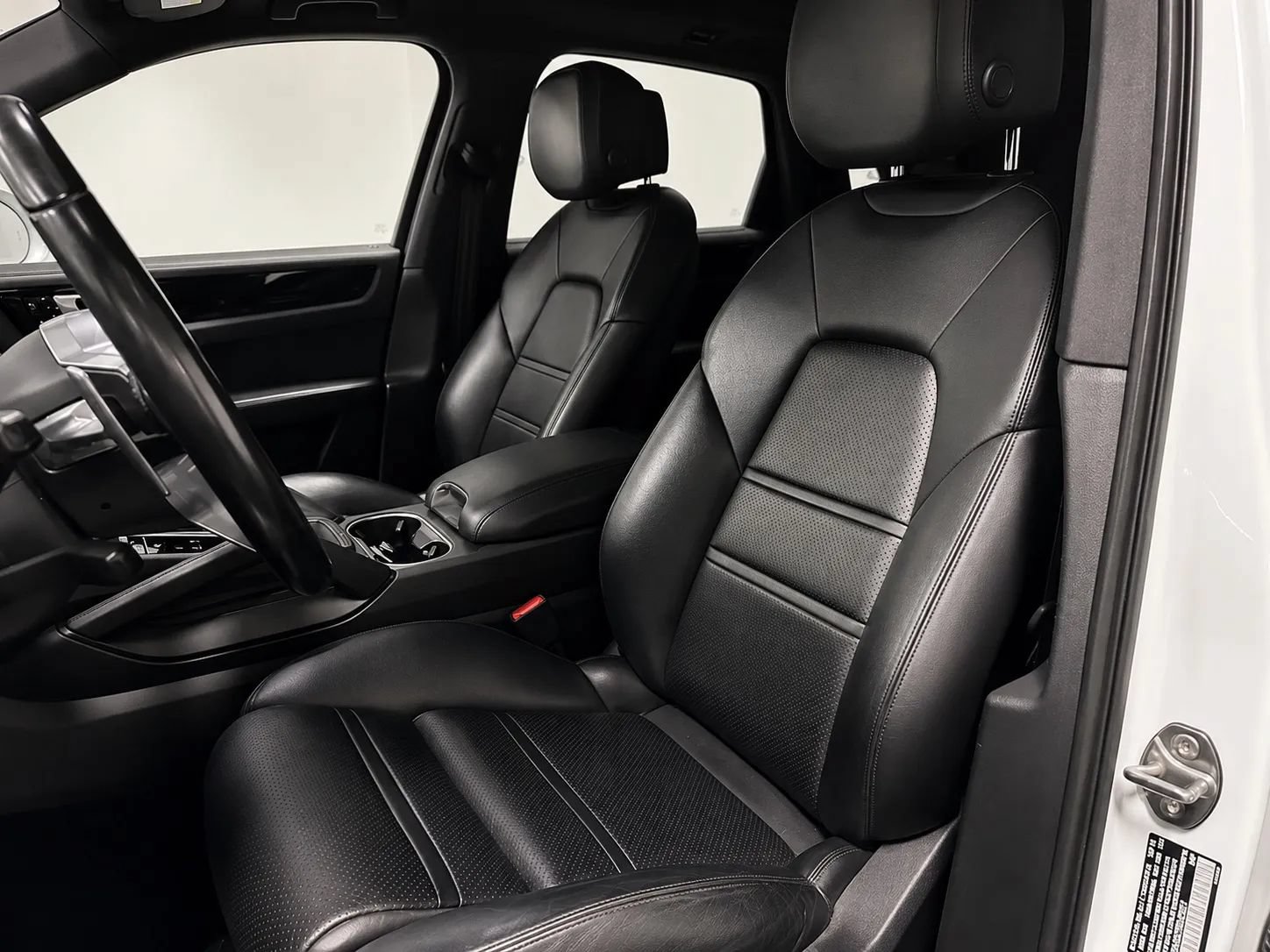 Used 2019 Porsche Cayenne S AWD/4WD image 13