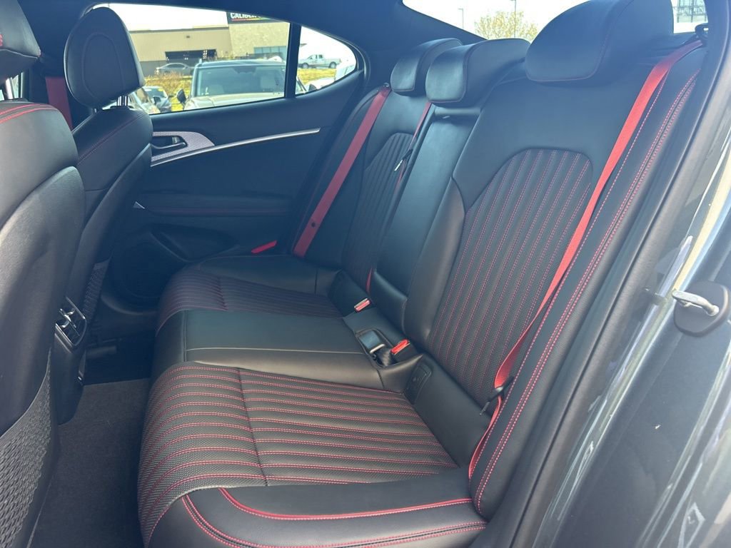 Used 2023 Genesis G70 2.0T w/ Sport Prestige Package image 24