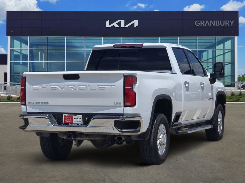 Used 2024 Chevrolet Silverado 2500 LTZ w/ LTZ Convenience Package AWD/4WD image 5