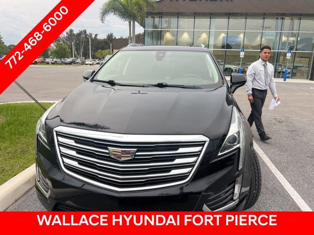 Used 2019 Cadillac XT5 Luxury FWD image 2