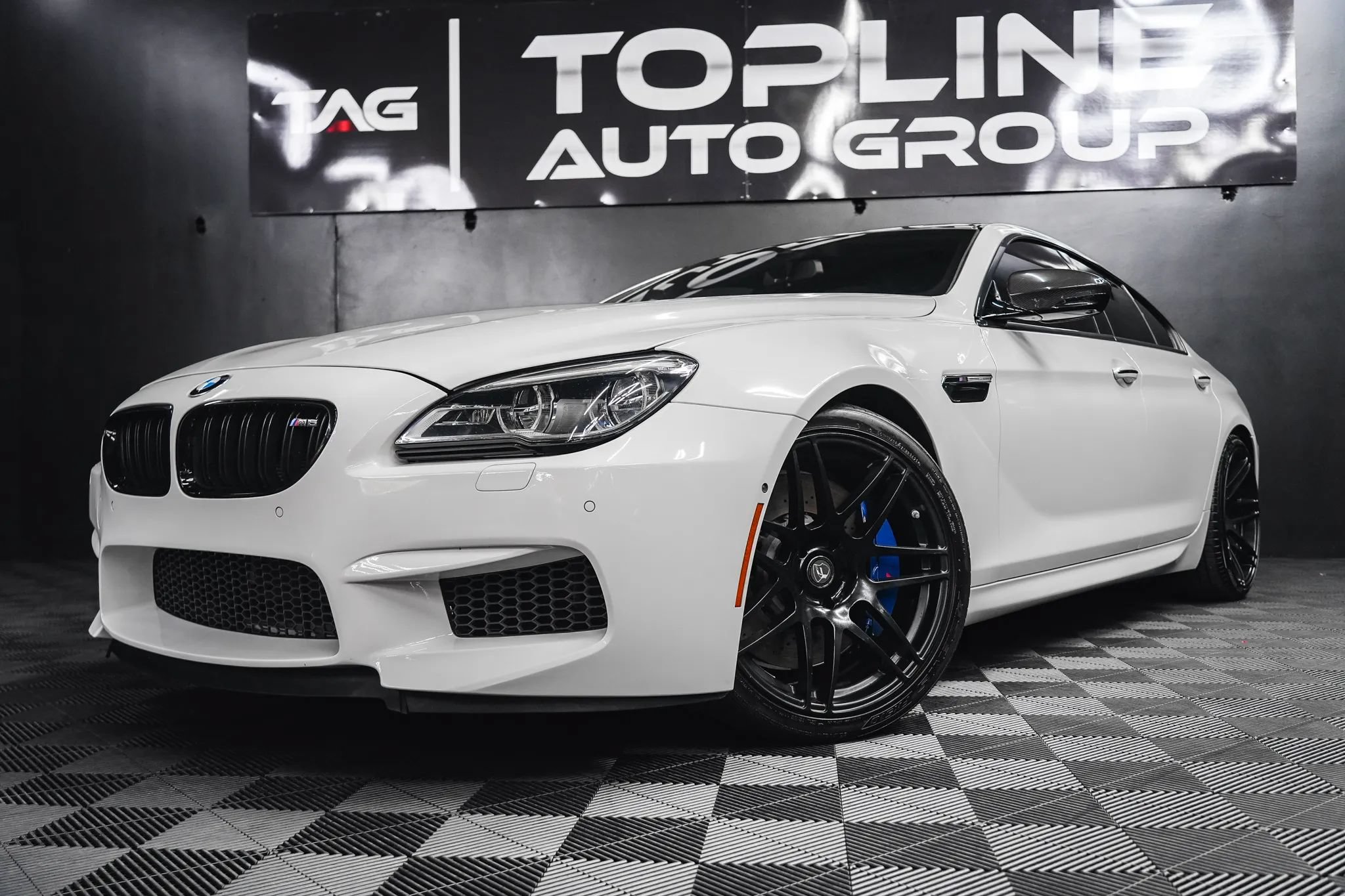 Used 2016 BMW M6 Gran Coupe w/ Executive Package RWD image 2