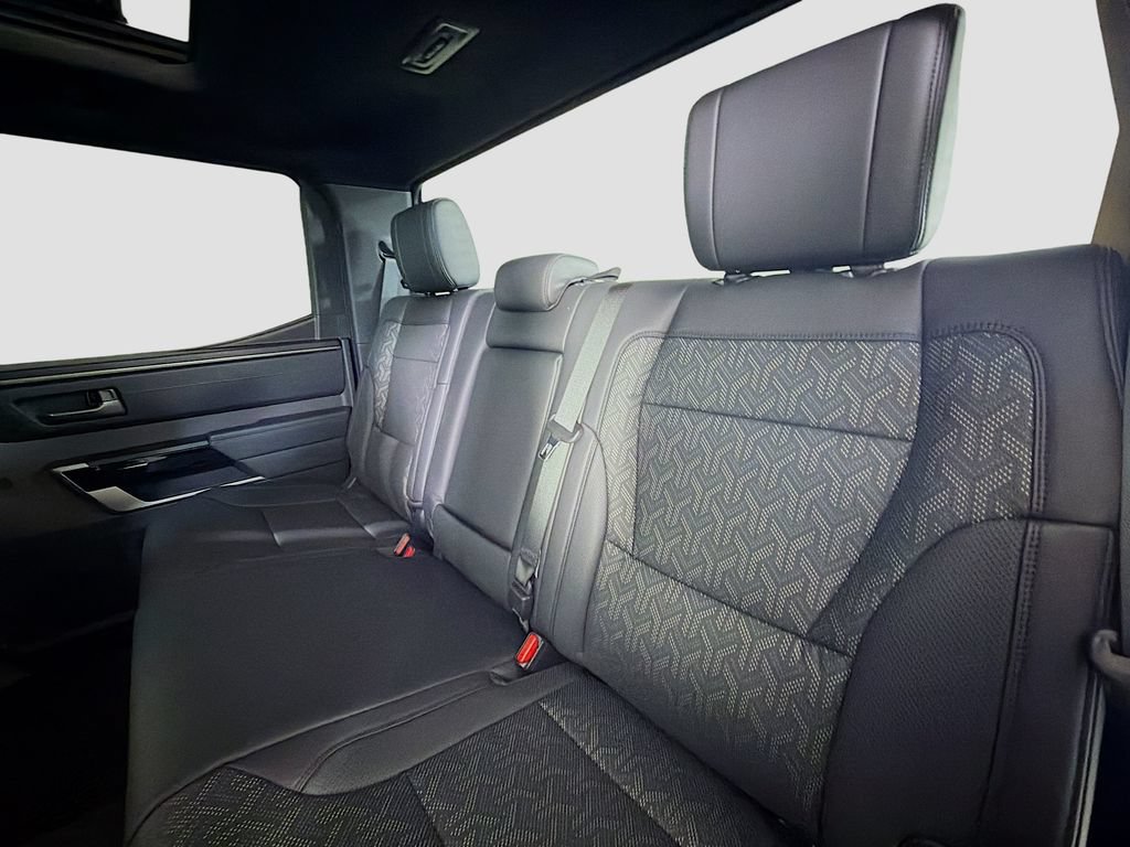 Used 2025 Toyota Tundra Limited AWD/4WD image 26