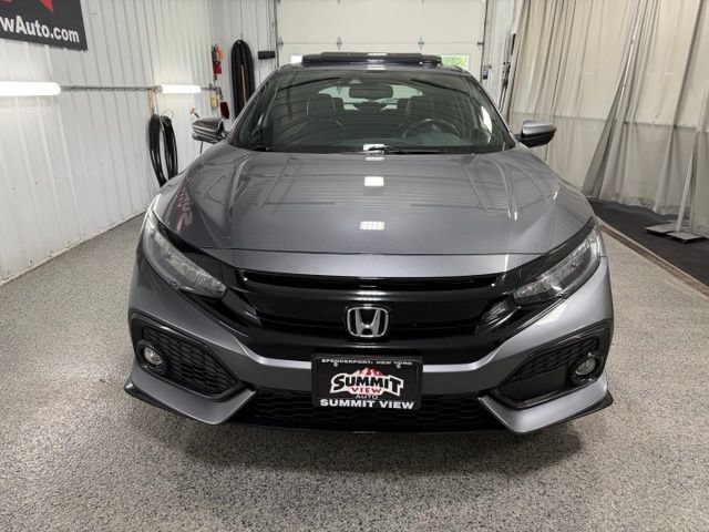 Used 2017 Honda Civic Sport Touring image 2