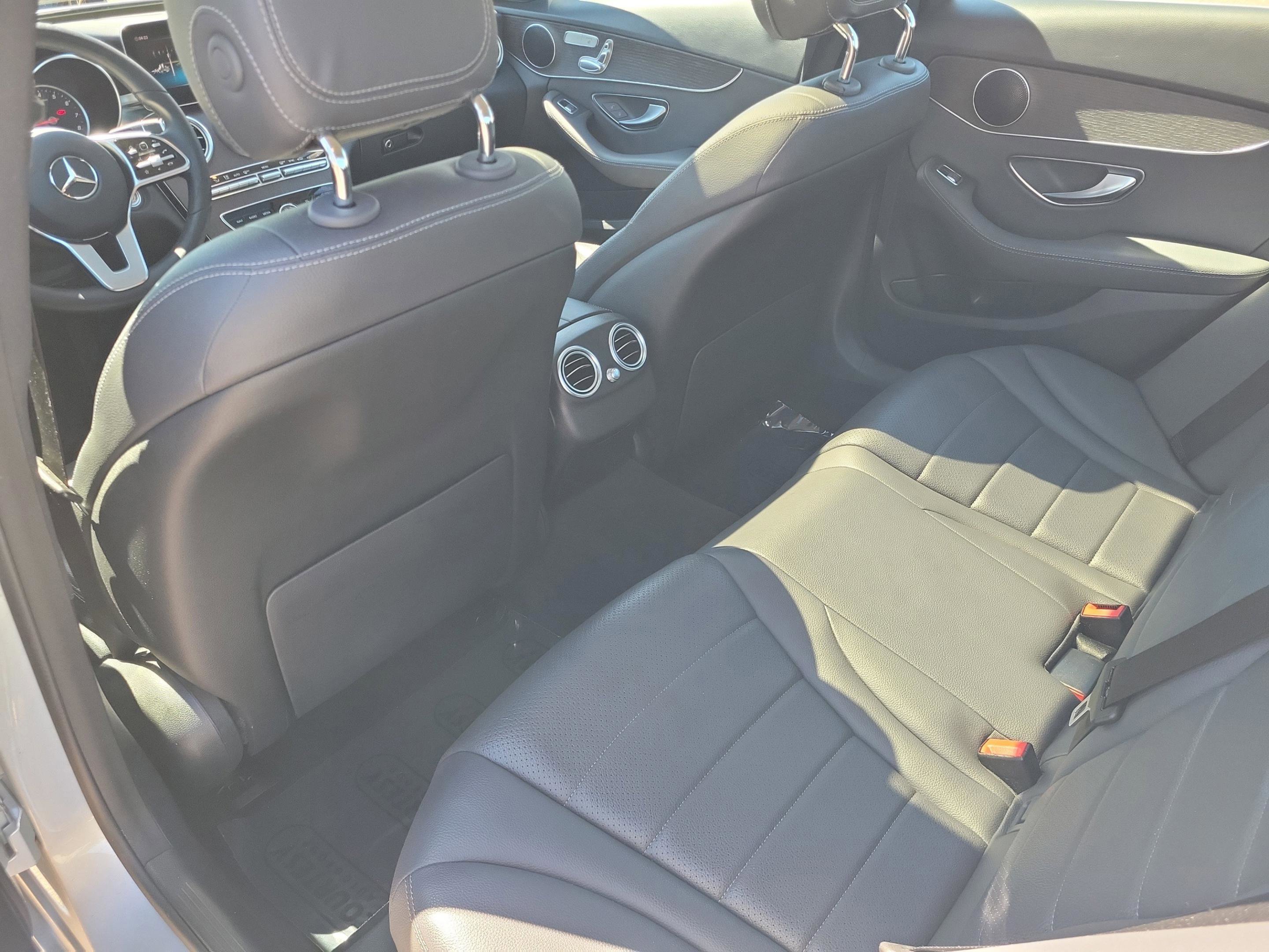 Used 2020 Mercedes-Benz C 300 Sedan image 13