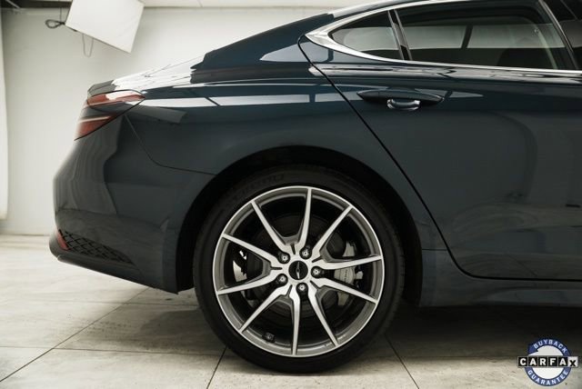 Used 2025 Genesis G70 2.5T image 32