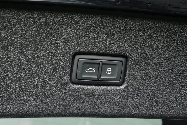 New 2026 Audi RS Q8 performance image 30