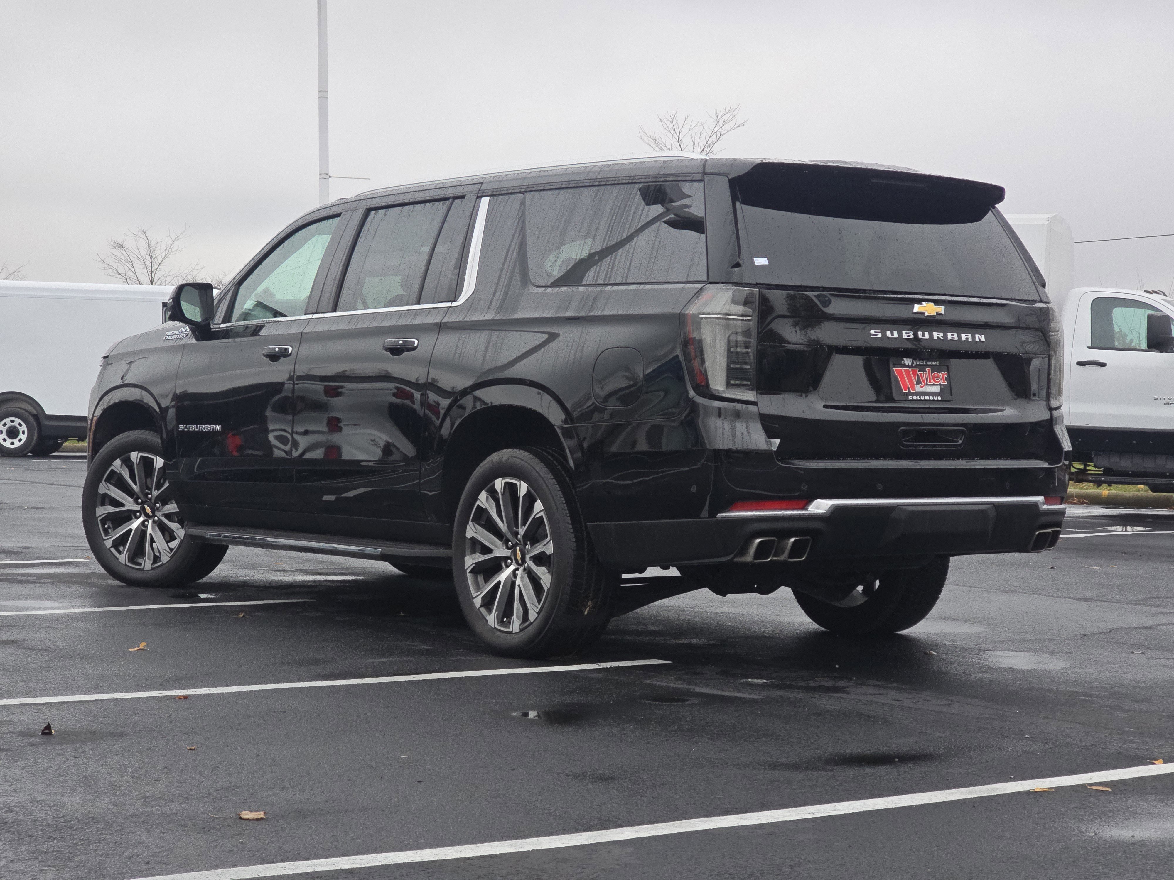 New 2026 Chevrolet Suburban High Country image 15