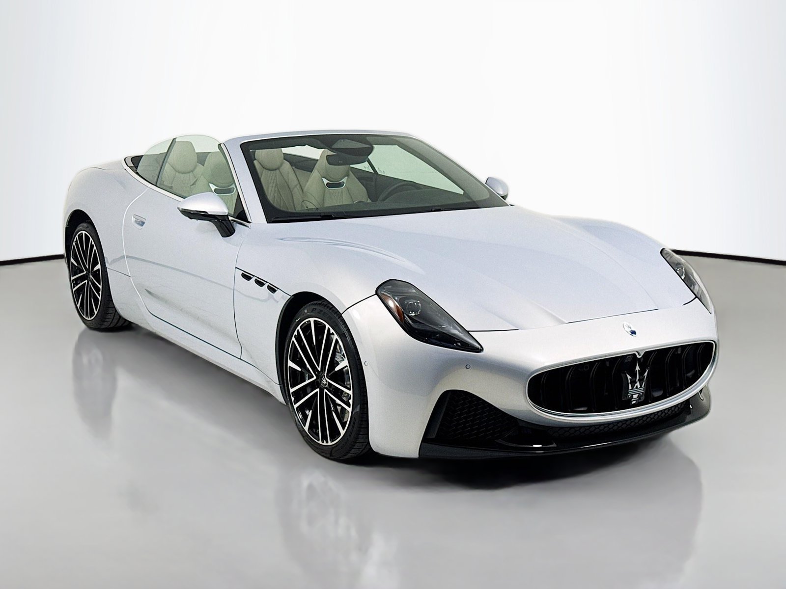 New 2026 Maserati GranCabrio Modena