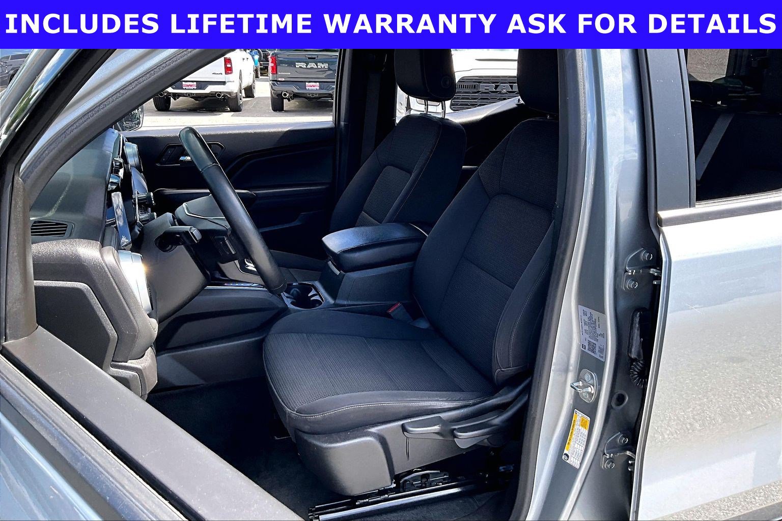 Used 2023 Chevrolet Colorado LT w/ LT Convenience Package AWD/4WD image 20