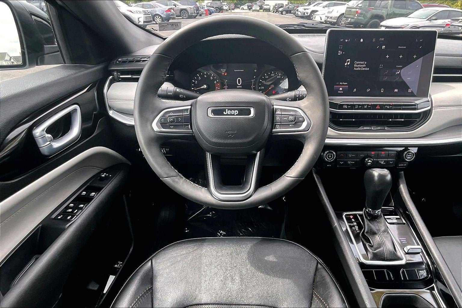 Used 2023 Jeep Compass Limited AWD/4WD image 5
