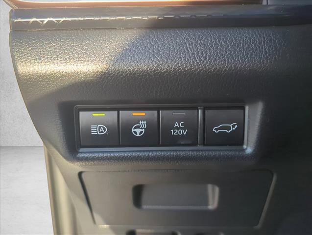 Used 2025 Toyota Grand Highlander AWD Hybrid image 18