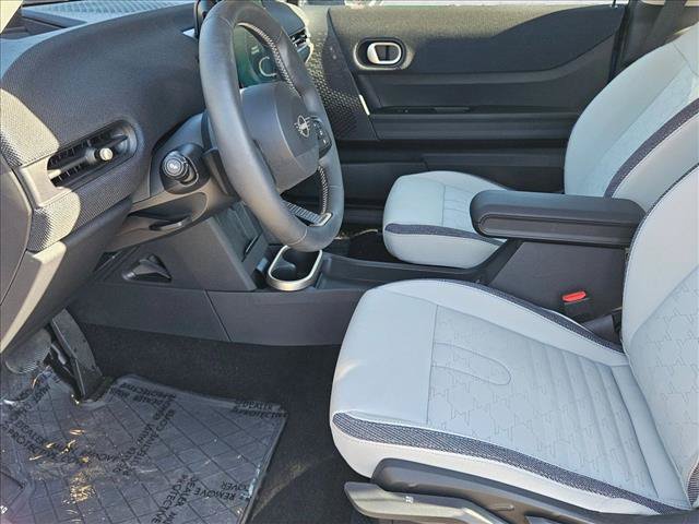 Used 2025 MINI Cooper S FWD image 15