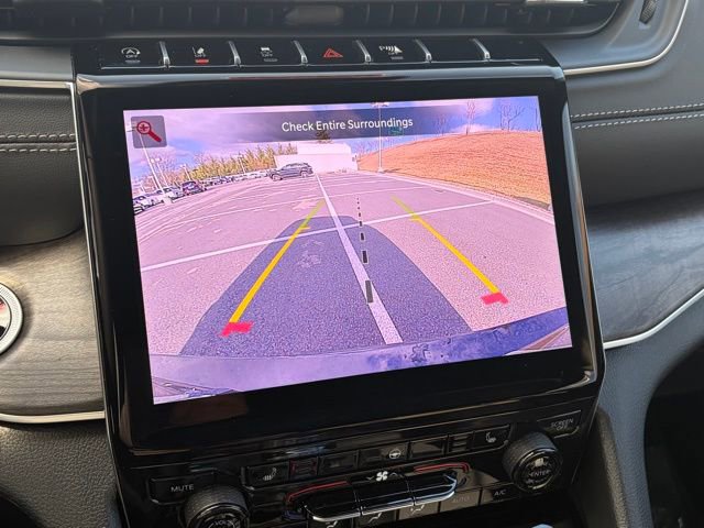 New 2025 Jeep Grand Cherokee L Limited image 23