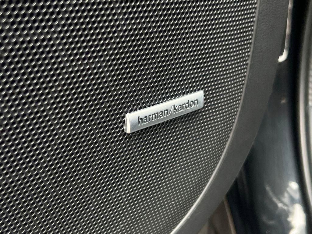 Used 2023 Subaru Ascent Touring image 27