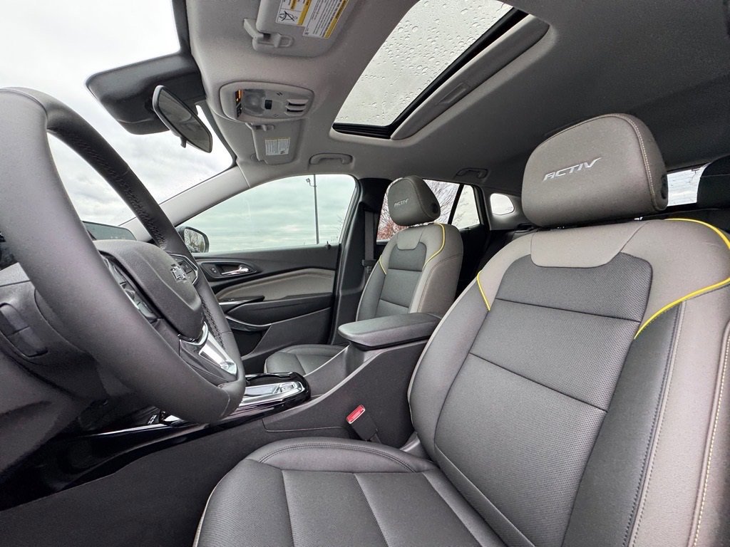 New 2026 Chevrolet Trax ACTIV w/ Sunroof Package image 12