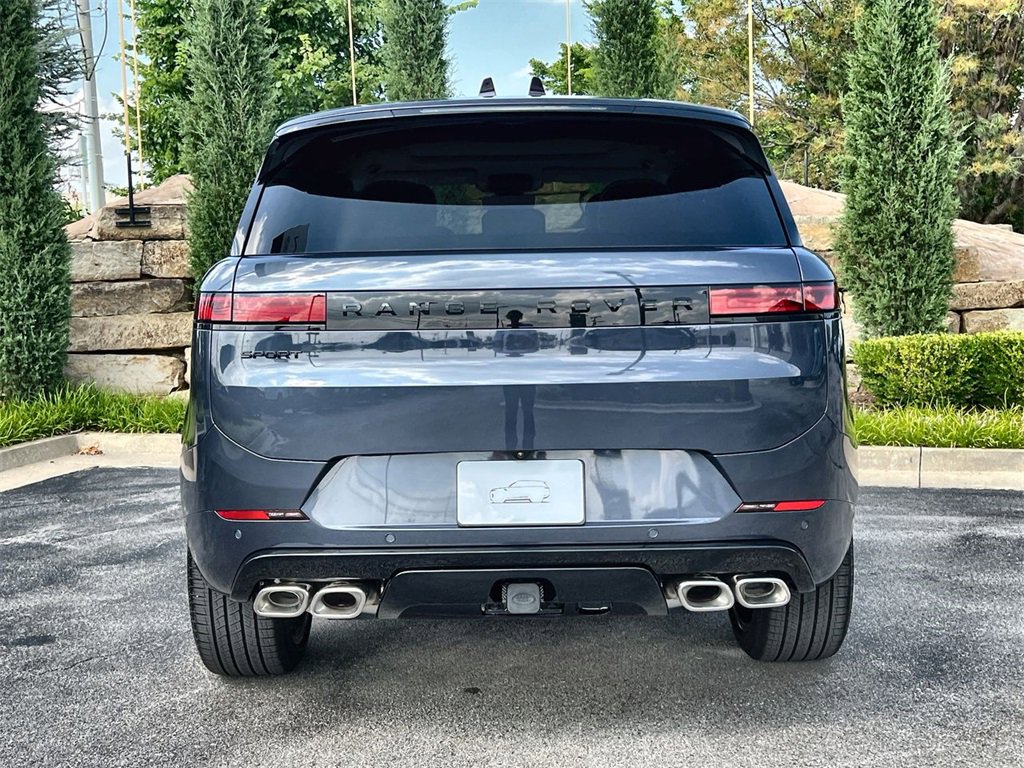 New 2025 Land Rover Range Rover Sport Dynamic SE image 4