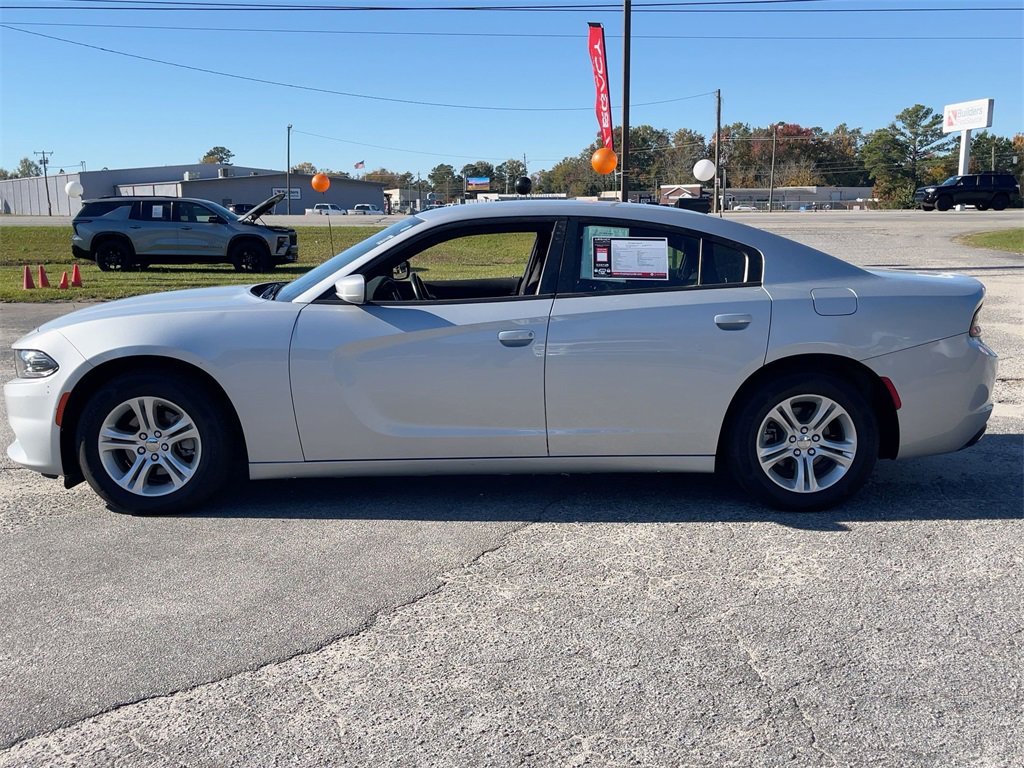 Used 2022 Dodge Charger SXT image 6