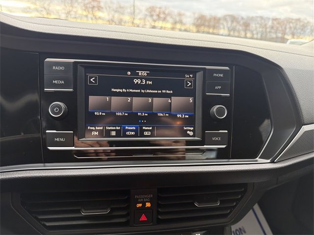 Used 2021 Volkswagen Jetta SE image 13