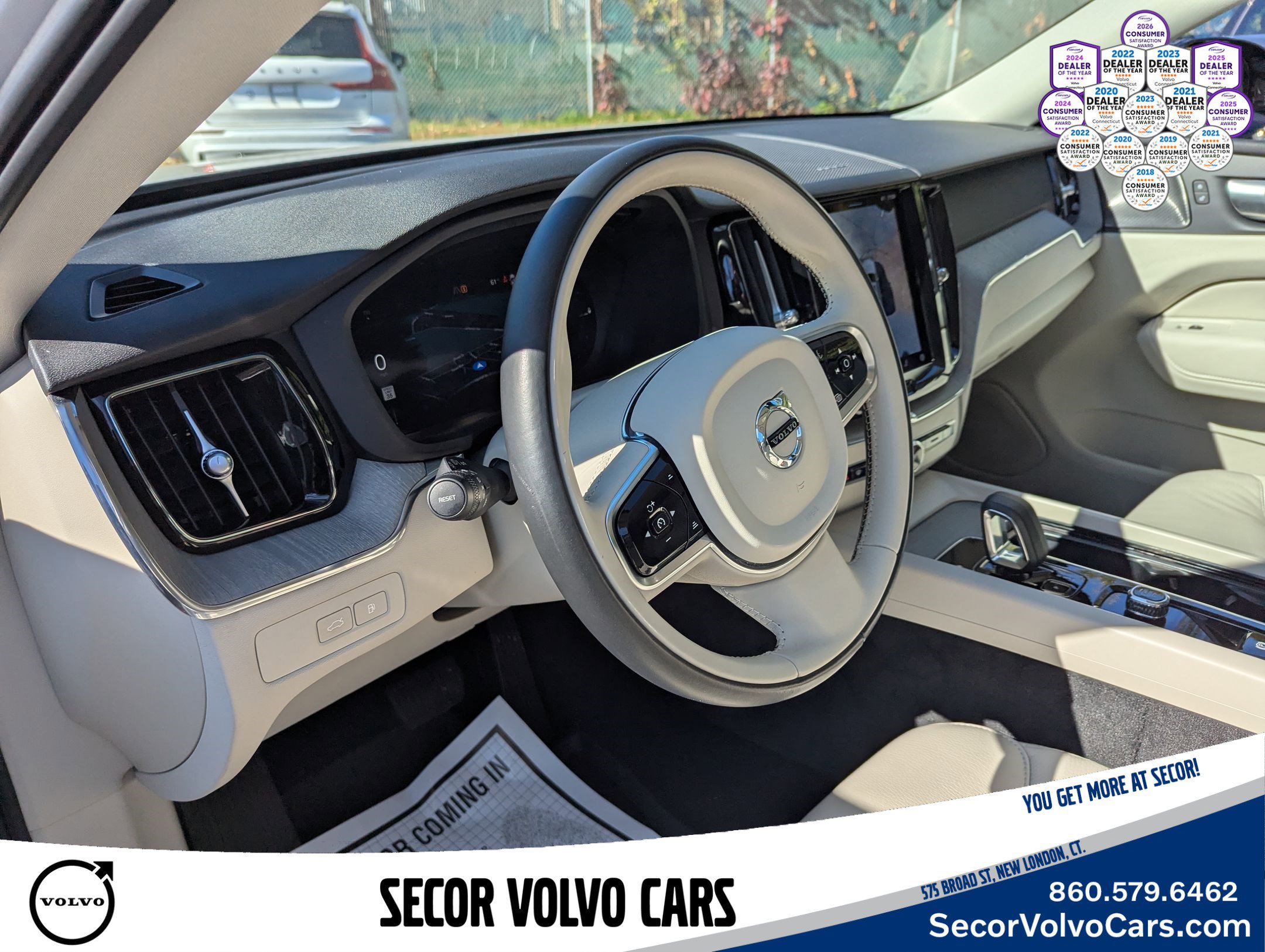 Certified 2024 Volvo XC60 T8 Plus w/ Protection Package Premier image 7