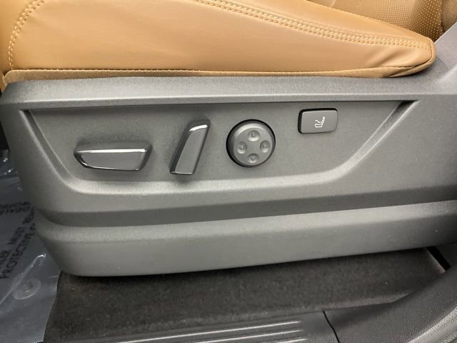 New 2026 Nissan Armada Platinum Reserve image 32