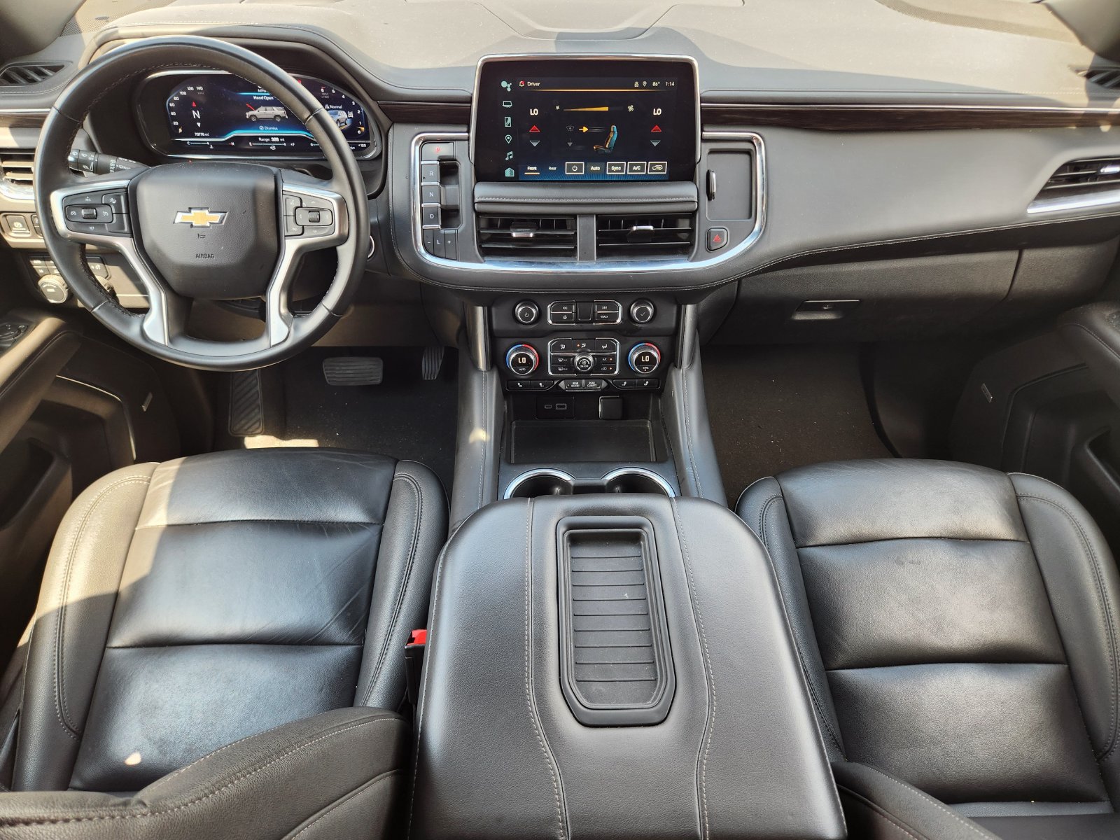 Used 2024 Chevrolet Suburban LT AWD/4WD image 29