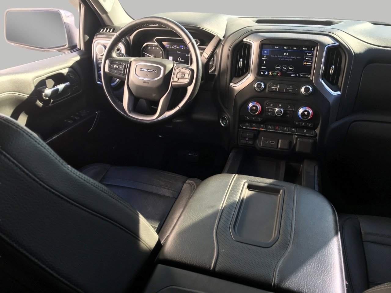 Used 2019 GMC Sierra 1500 Denali w/ Technology Package image 6