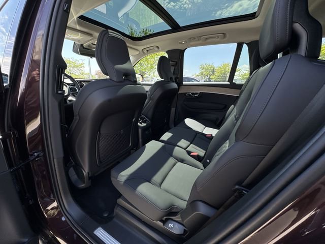 New 2026 Volvo XC90 T8 Plus w/ Protection Package Premier AWD/4WD image 22