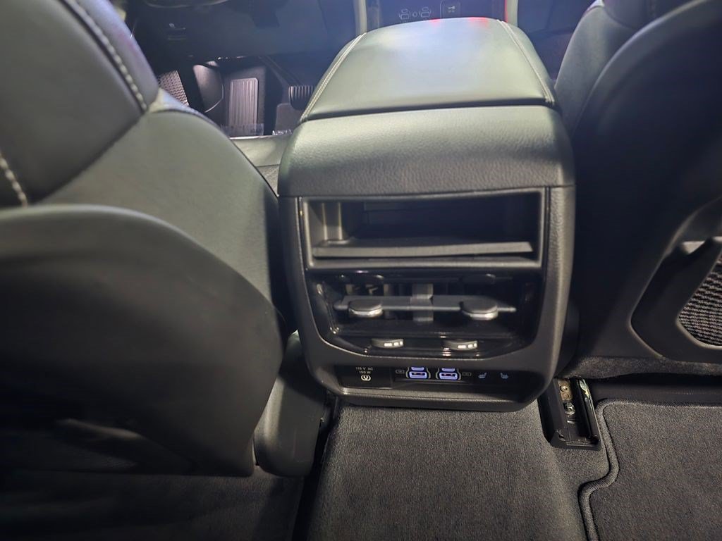 Used 2022 Jeep Grand Cherokee Limited RWD image 33
