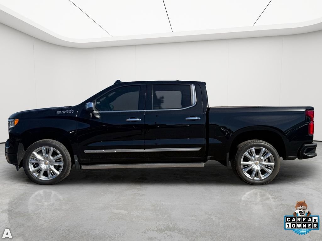 Used 2025 Chevrolet Silverado 1500 High Country image 3