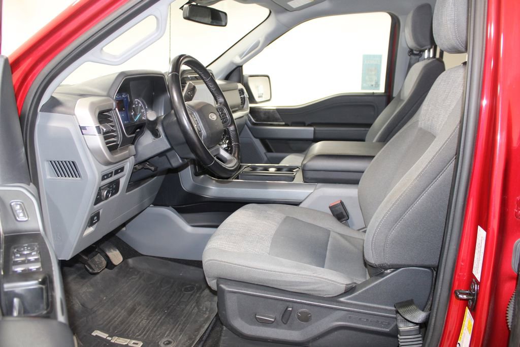 Used 2022 Ford F150 XLT w/ Equipment Group 302A High image 24