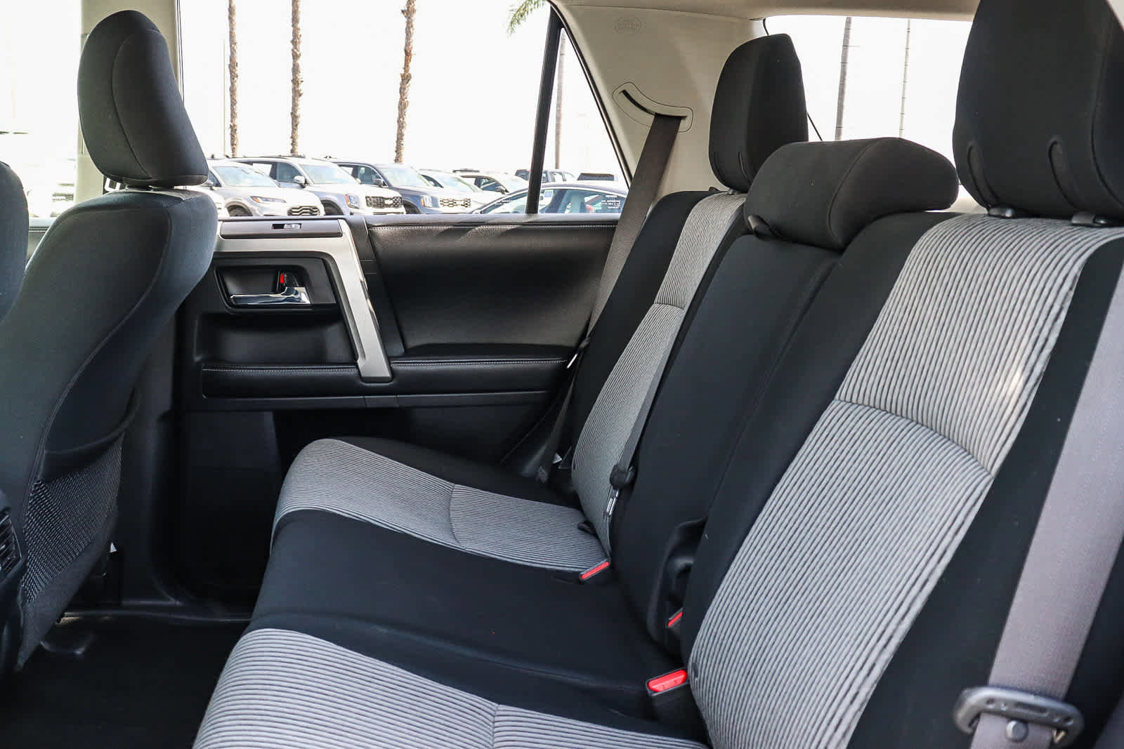 Used 2017 Toyota 4Runner SR5 image 22