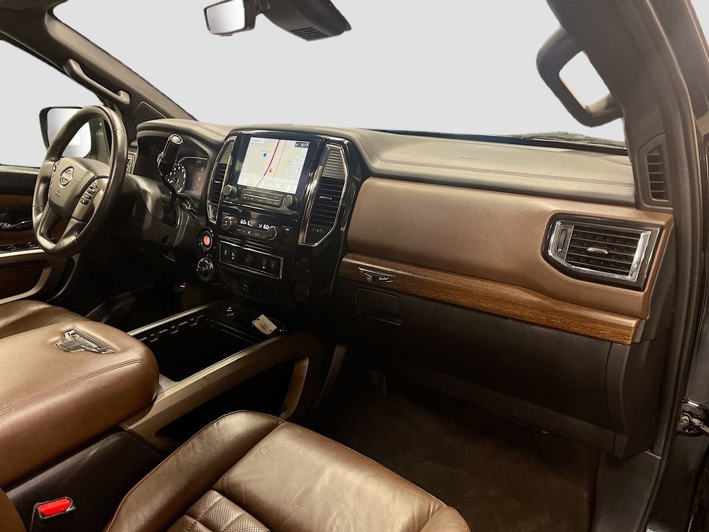 Used 2024 Nissan Titan Platinum Reserve w/ Moonroof Package image 31