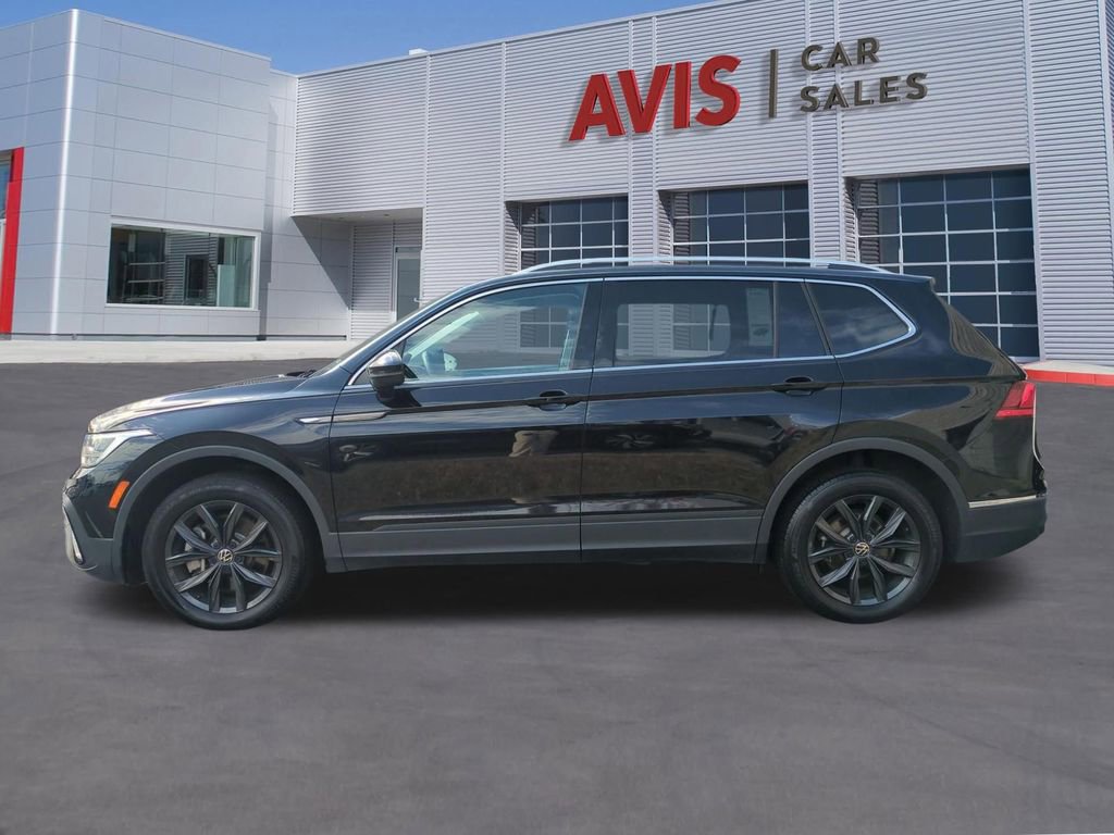 Used 2024 Volkswagen Tiguan SE image 10