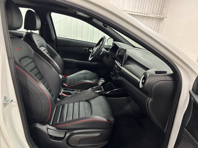 Used 2023 Kia Forte GT w/ GT2 Package FWD image 17