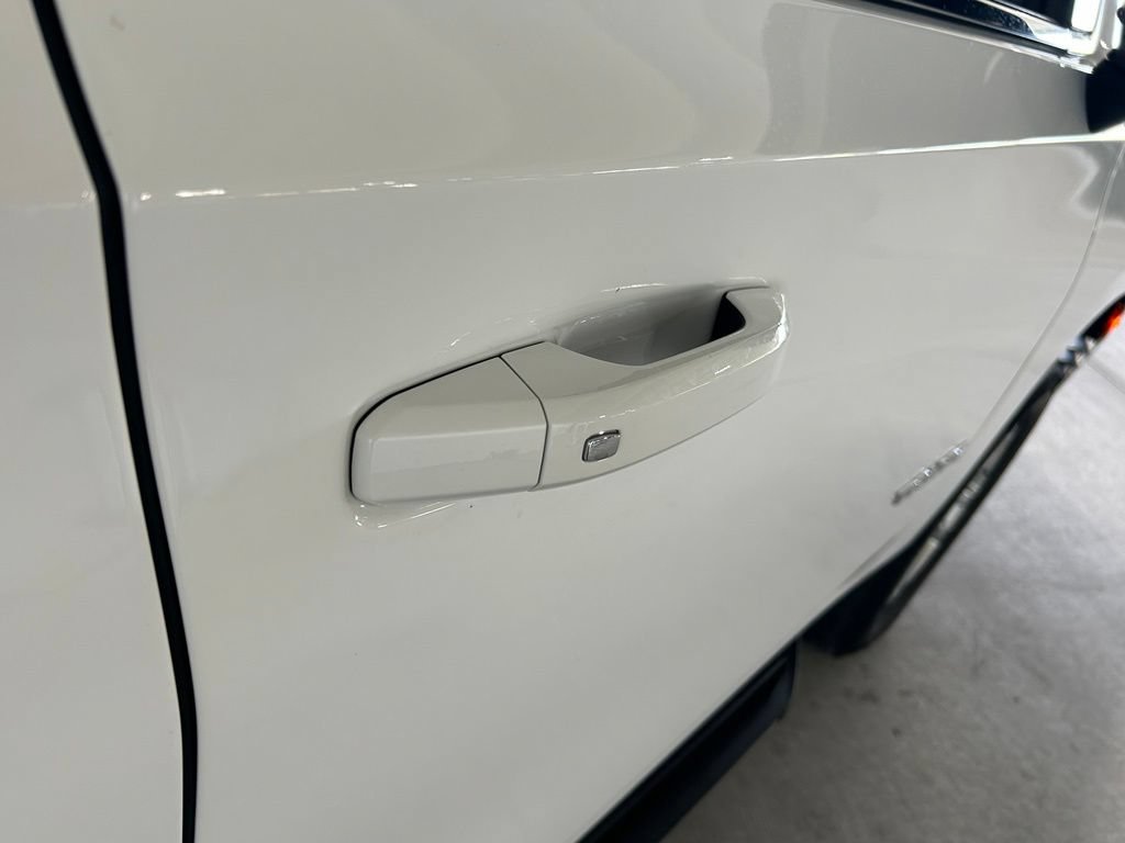 Used 2023 Chevrolet Tahoe LS RWD image 45