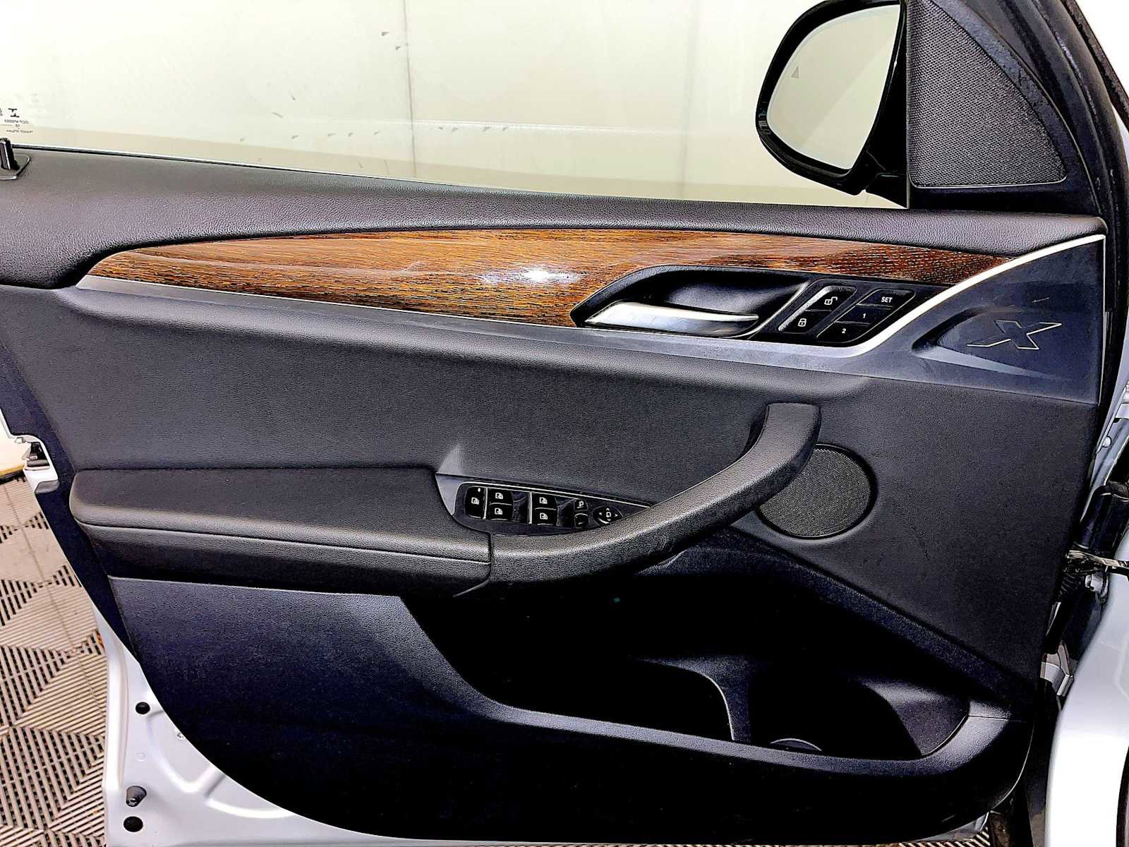 Used 2019 BMW X3 xDrive30i w/ Driving Assistance Package image 12