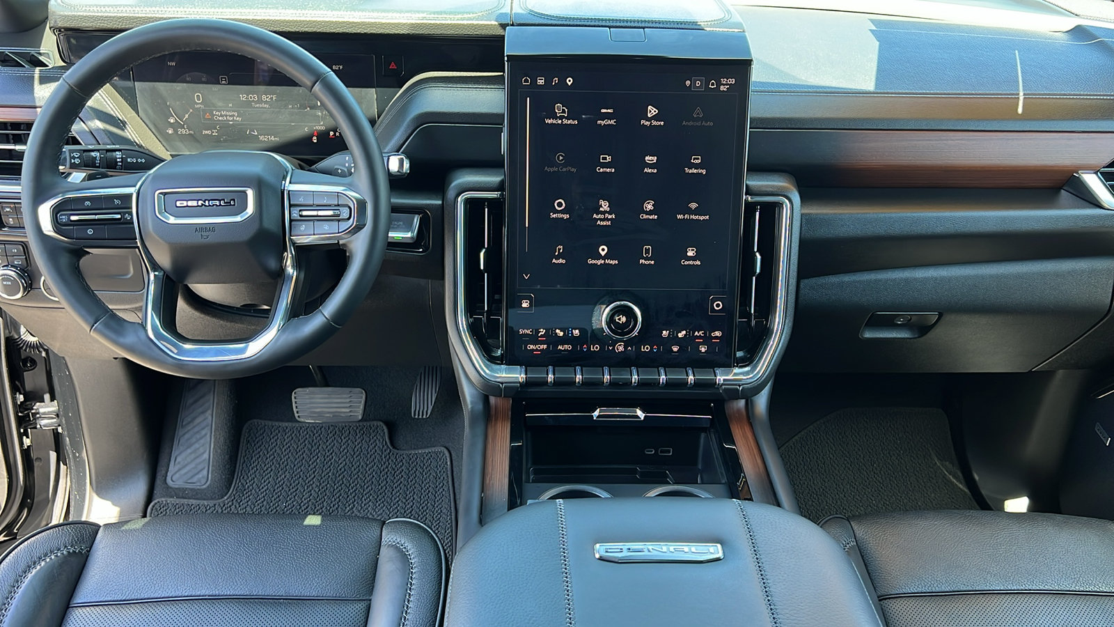 Certified 2025 GMC Yukon XL Denali AWD/4WD image 20