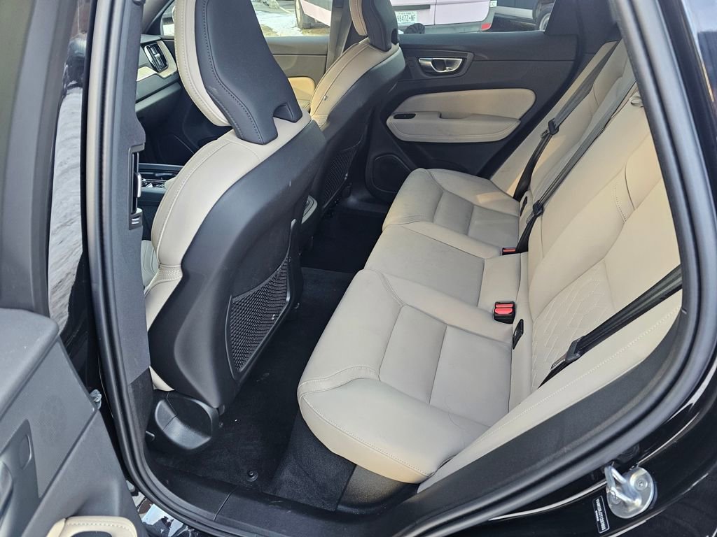 Certified 2026 Volvo XC60 B5 Core w/ Protection Package Premier image 13