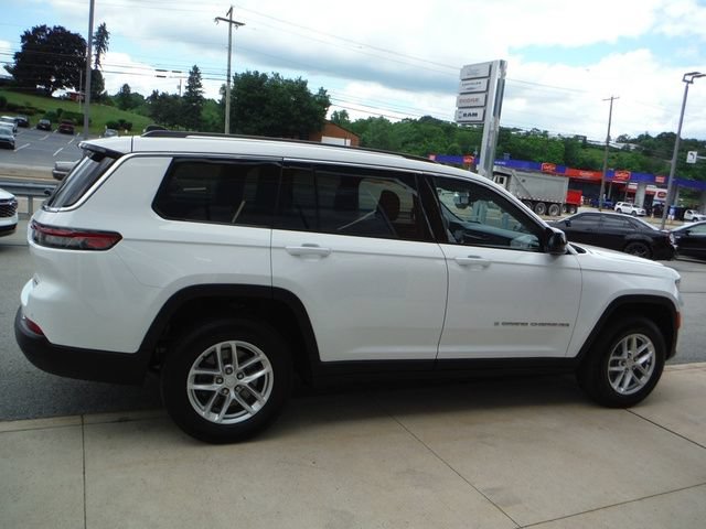 Used 2023 Jeep Grand Cherokee L Laredo AWD/4WD image 11