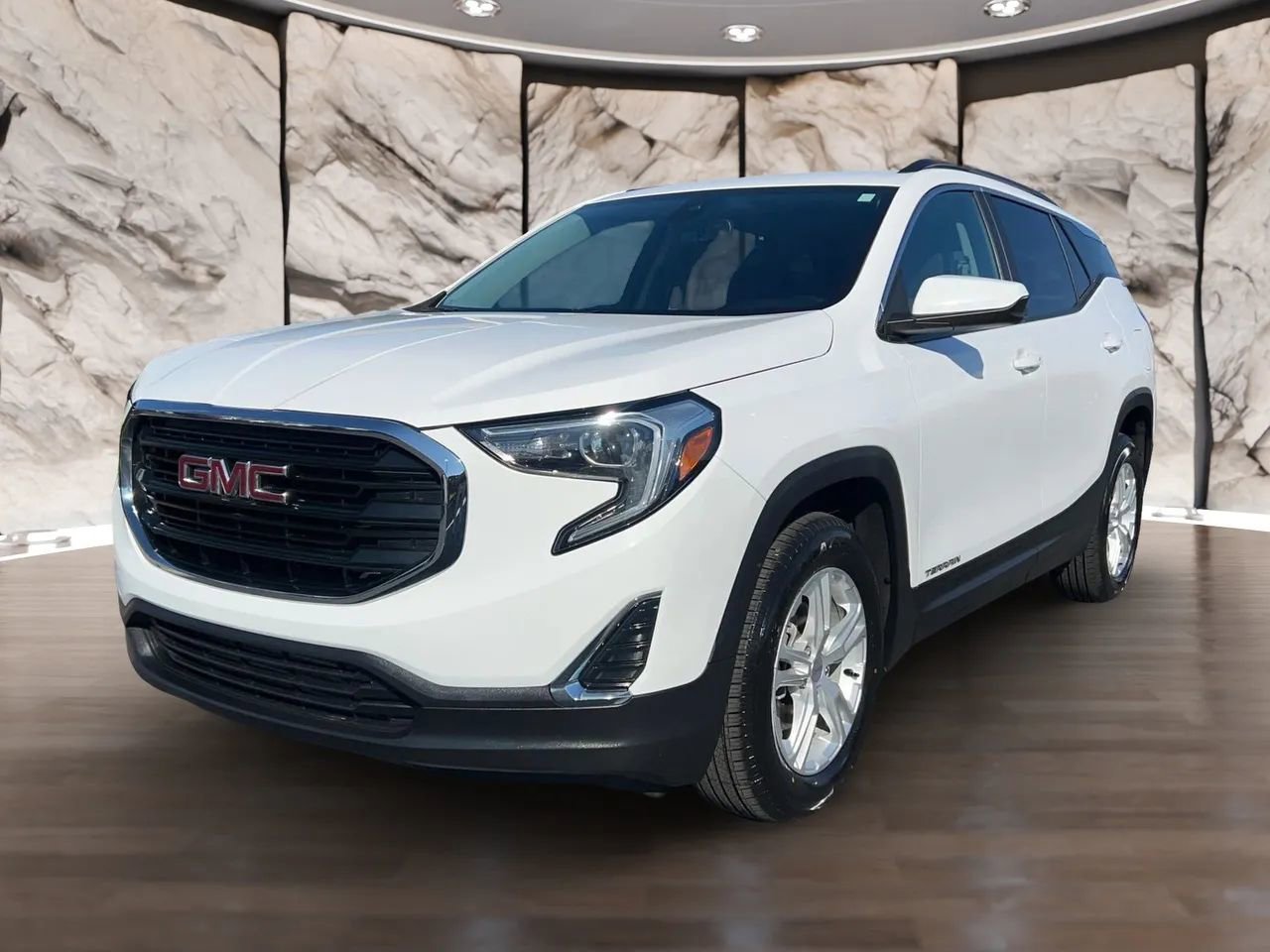 Used 2021 GMC Terrain SLE w/ Driver Convenience Package