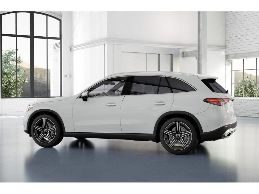 New 2026 Mercedes-Benz GLC 300 image 32