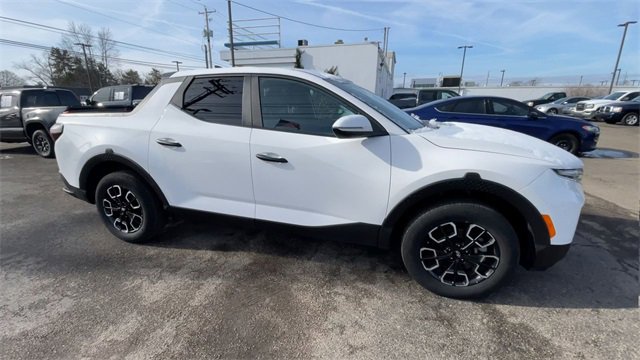 Used 2023 Hyundai Santa Cruz SEL image 3