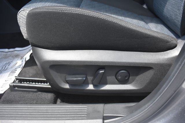 Used 2023 Nissan Rogue SV FWD image 13