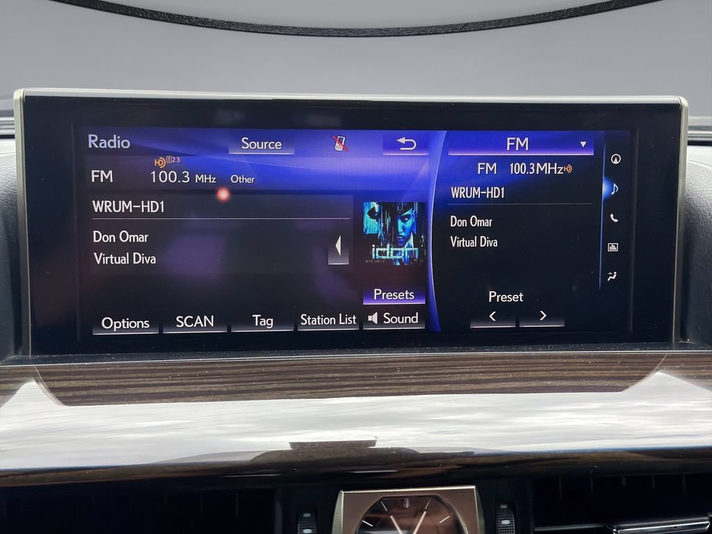 Used 2021 Lexus LX 570 4WD w/ Sport Package image 23