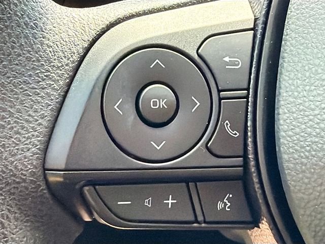 Used 2021 Toyota RAV4 XLE image 35