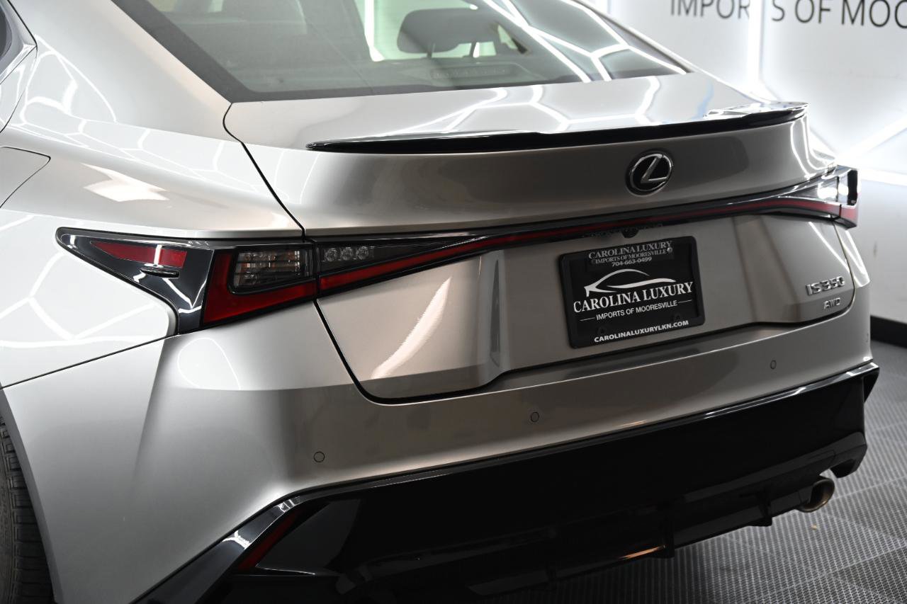 Used 2022 Lexus IS 350 F Sport image 11