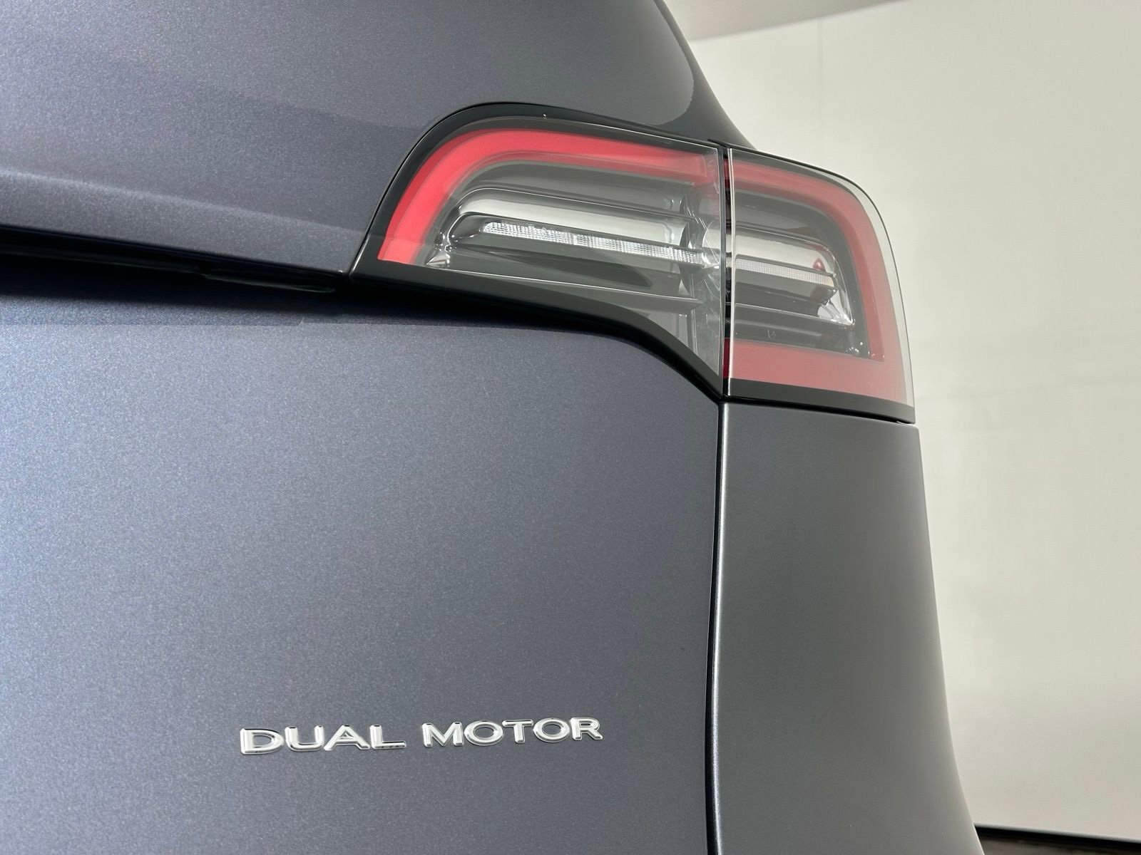 Used 2023 Tesla Model Y Long Range AWD/4WD image 11