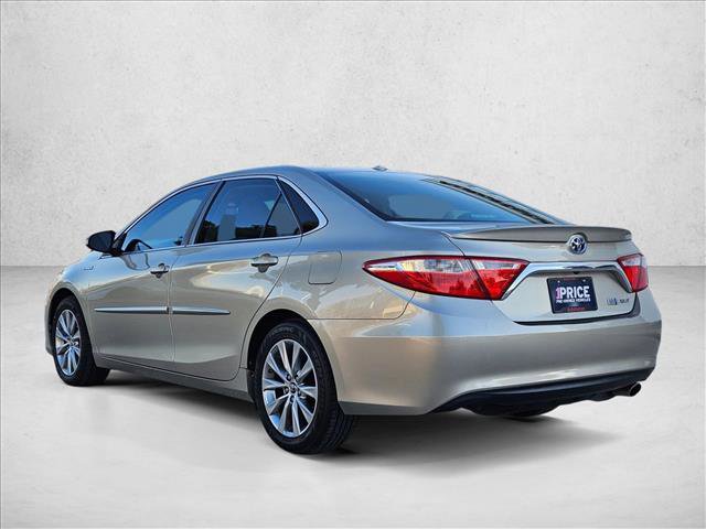 Used 2015 Toyota Camry XLE w/ Moonroof Package image 8