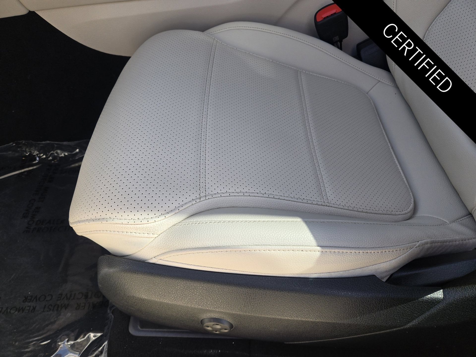 Certified 2026 Mercedes-Benz GLC 300 image 20