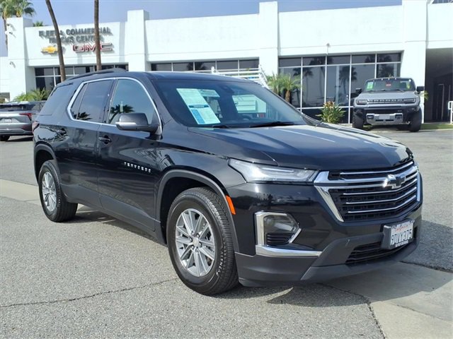 Certified 2023 Chevrolet Traverse LT image 1